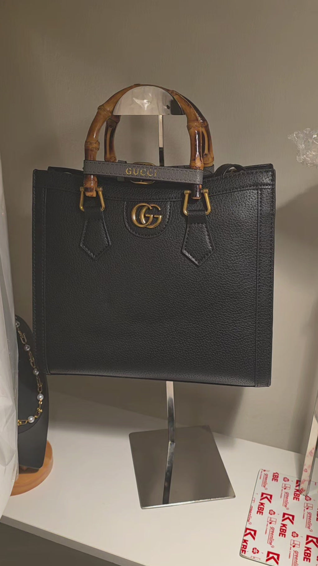Hand bags