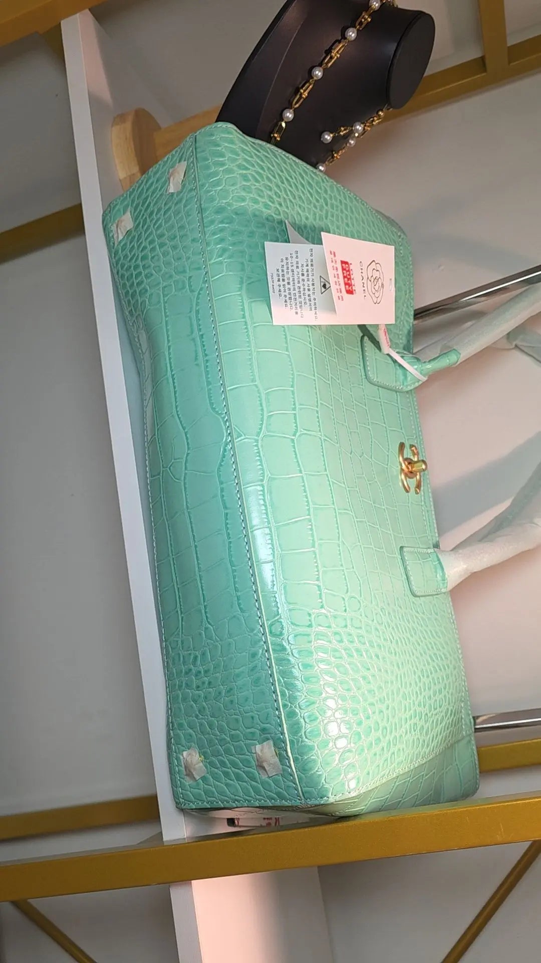 Hand bags