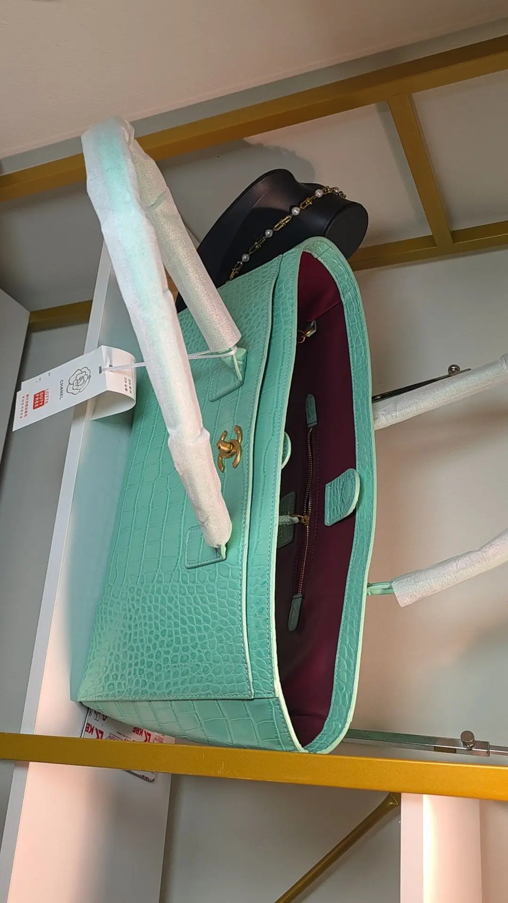 Hand bags