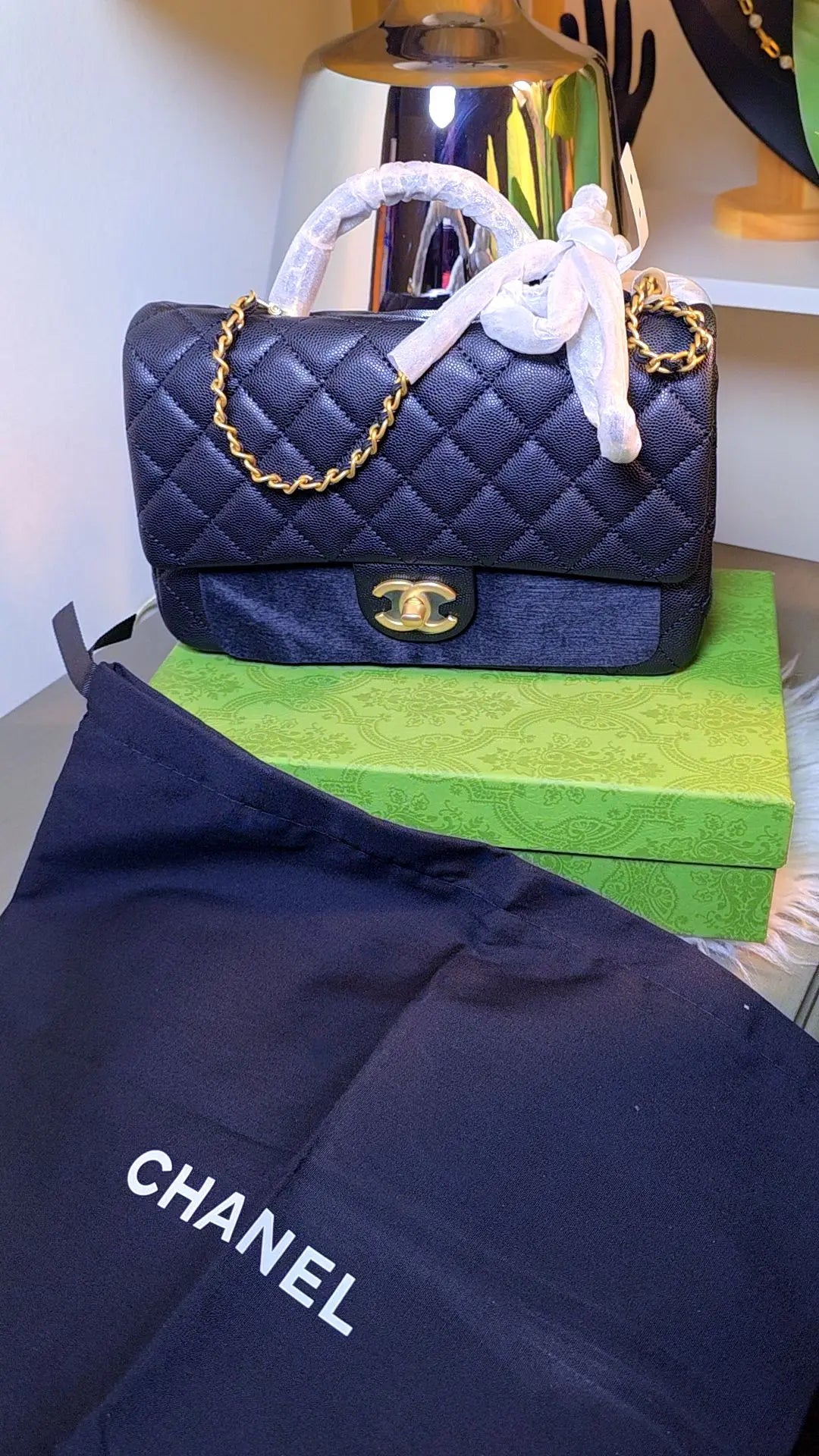Hand bags