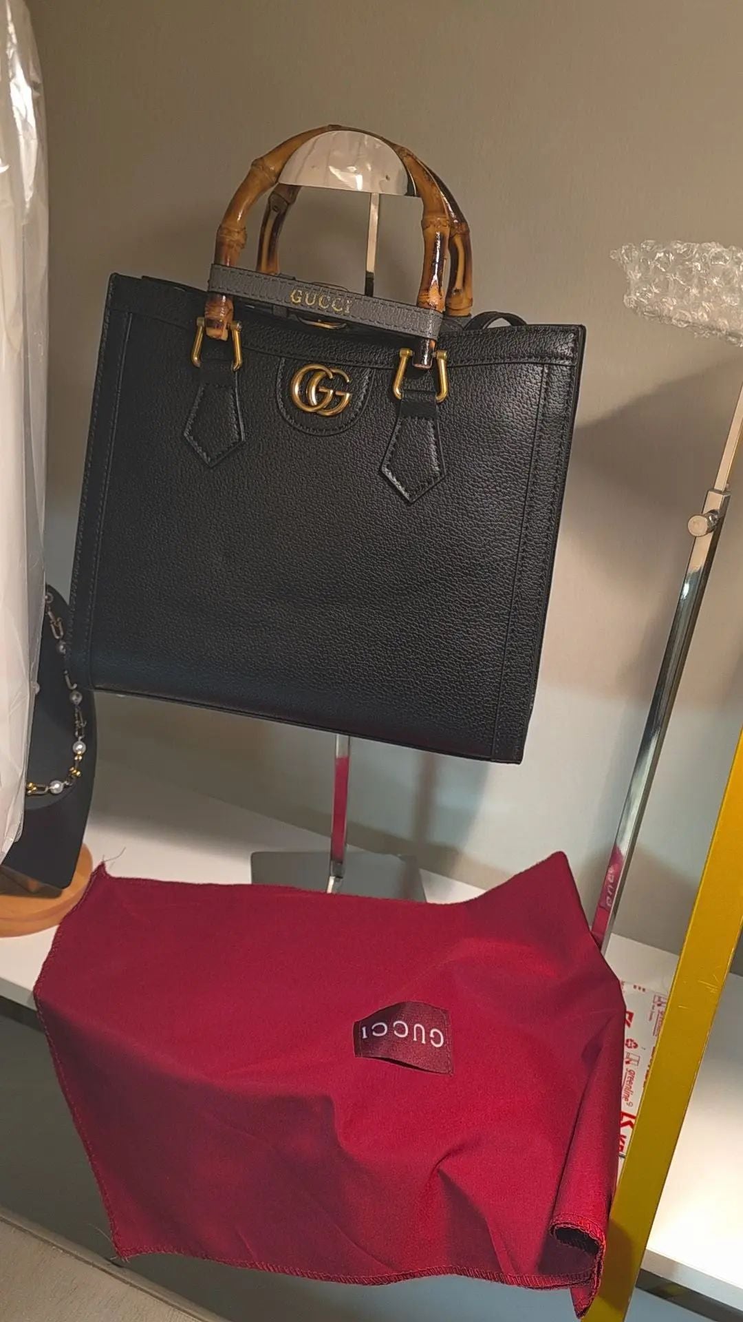Hand bags