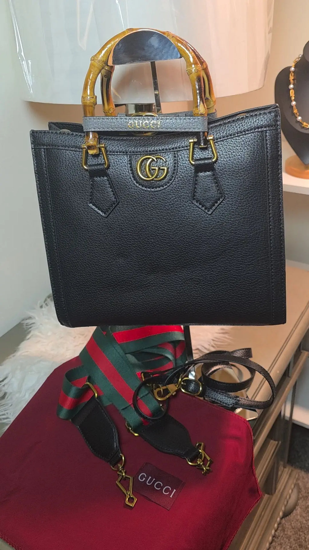 Hand bags