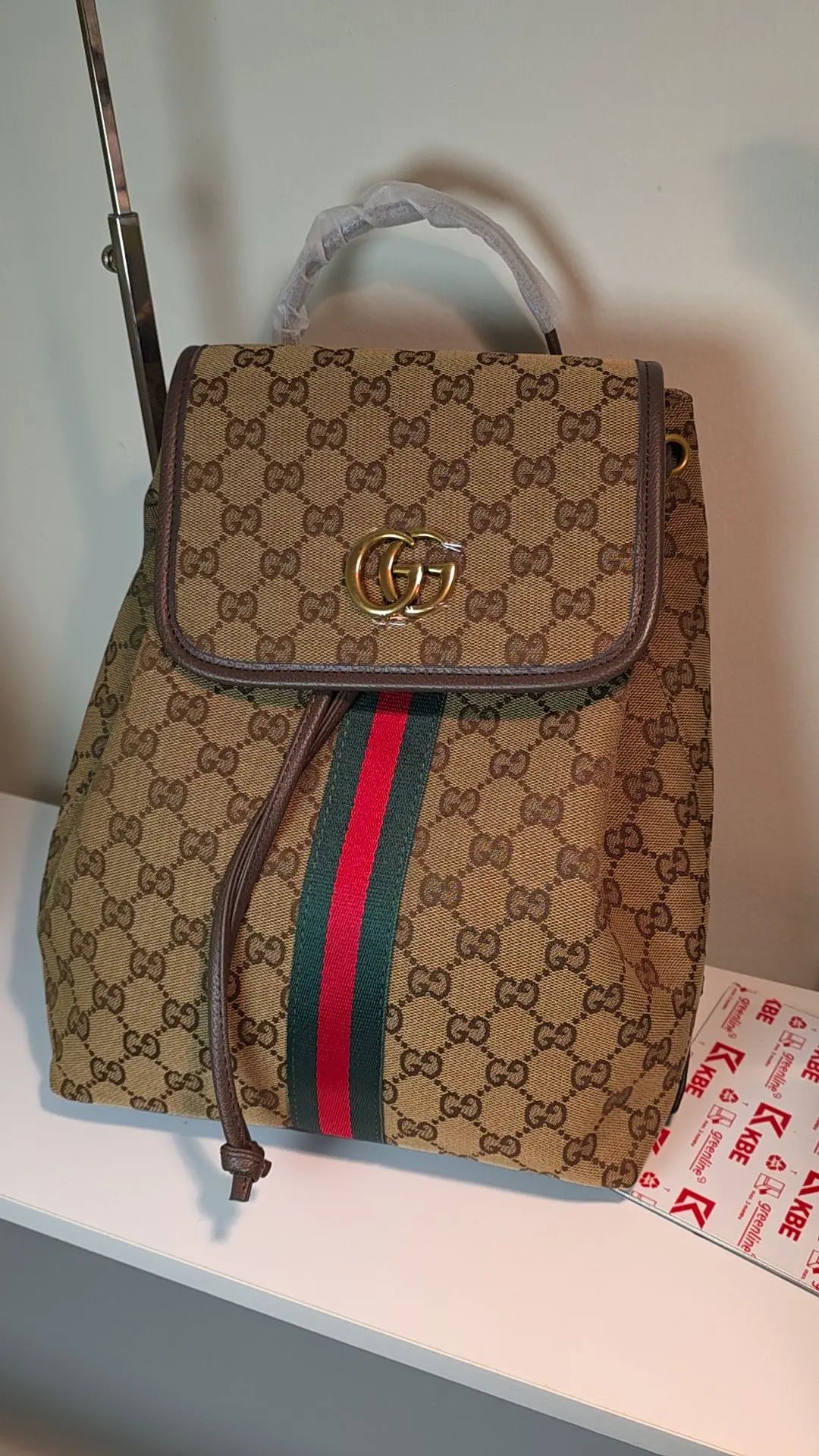 Sets bags