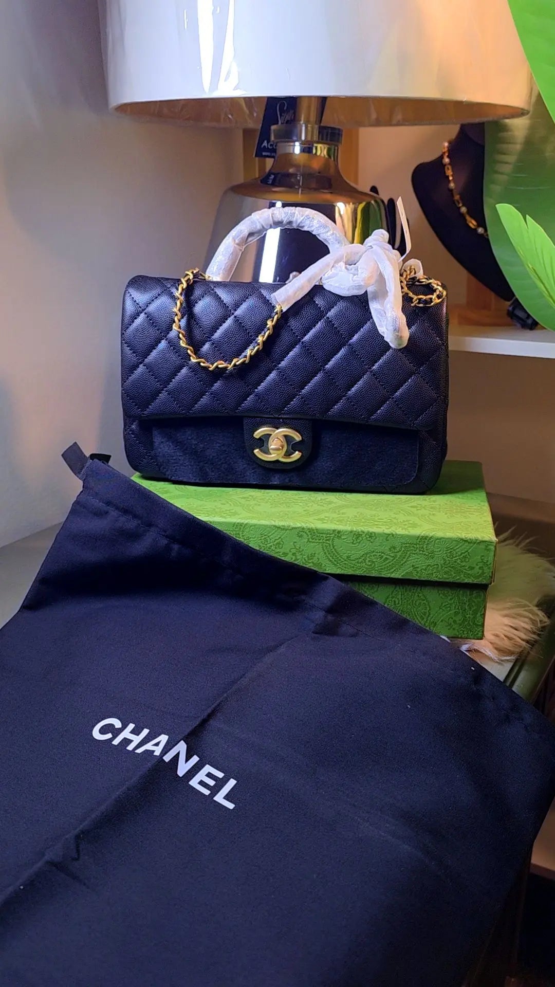 Hand bags